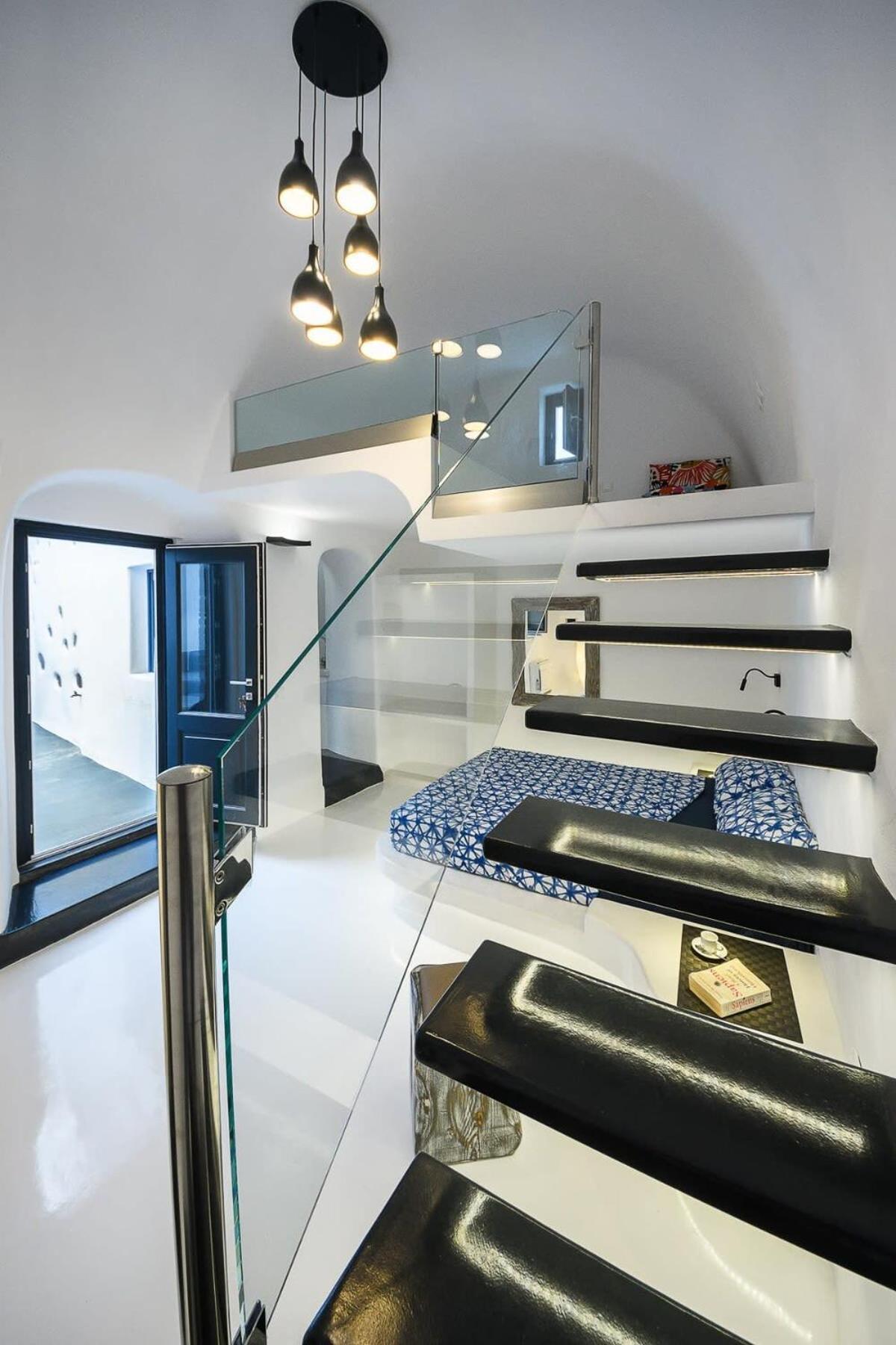Santorini Traditional Apt With Private Hot Tub Fira (Santorini) Exterior foto